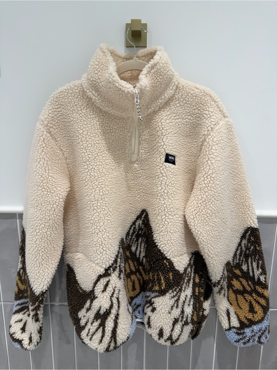 Vans Other - Cream Sherpa ‘Mountain’ Quarter Zip